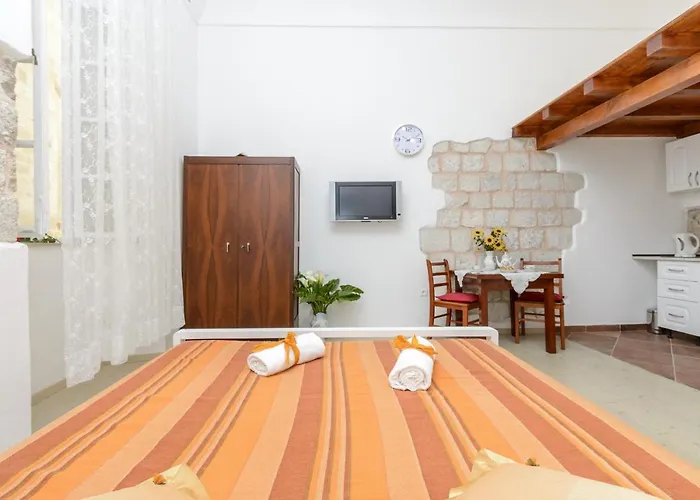Apartment Klara
